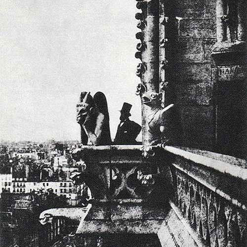 Le Colossal Spitting Gargoyl27 Outdoor/Indoor Statue - Bella Statues