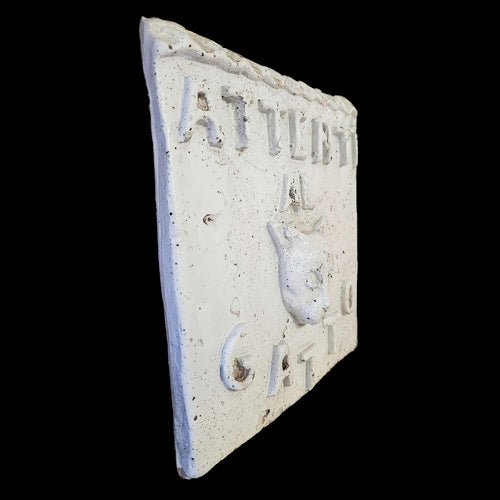 Beware Of Cat Plaque Outdoor/Indoor Statue - Bella Statues