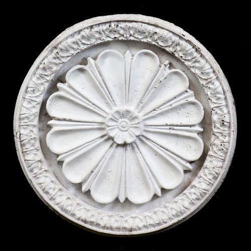 Abbott Medallion (Round 15) Outdoor/Indoor Statue - Bella Statues