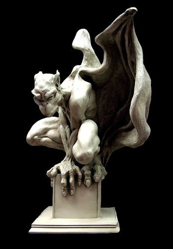 Draga Gargoyle 20" Outdoor/Indoor Statue - Bella Statues
