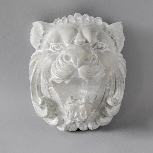 Castle Lion Head Outdoor/Indoor Statue - Bella Statues