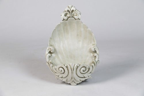 Scalloped Planter Sconce 18 Outdoor/Indoor Statue - Bella Statues