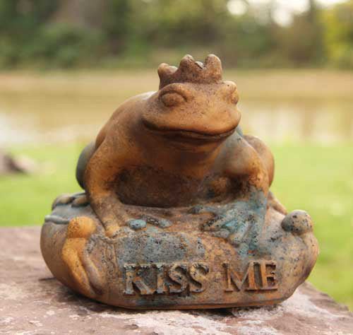 Frog Prince 6.5 H Outdoor/Indoor Statue - Bella Statues