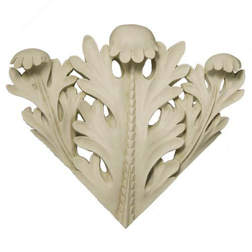 Ornate corner molding with classical acanthus leaf motif, featuring old world European and Baroque decorative detailing.