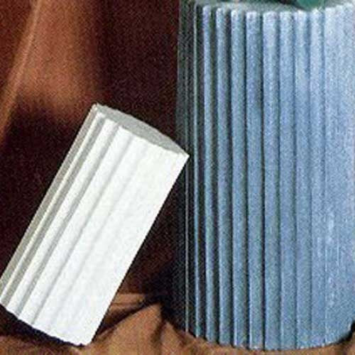 Fluted Shaft Outdoor Statue (15-Inch)