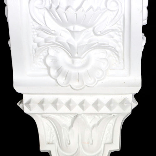 Leaf and Flowers Outdoor Bracket (19.25-Inch)