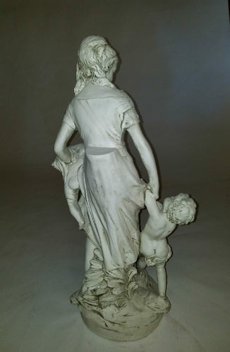 Mother With Children Statue (36-Inch)