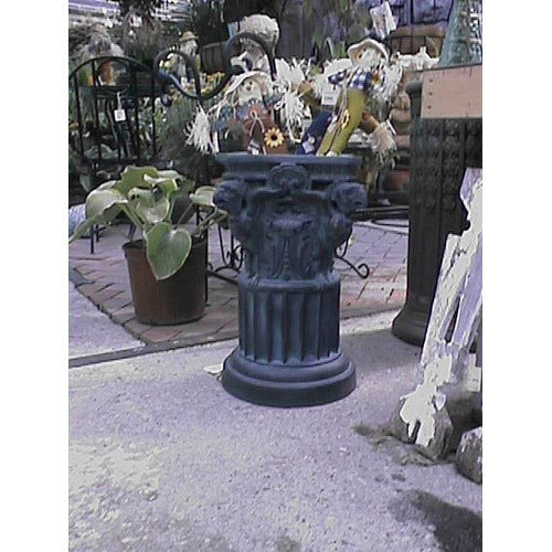Griffin Capital Outdoor Statue (20-Inch)