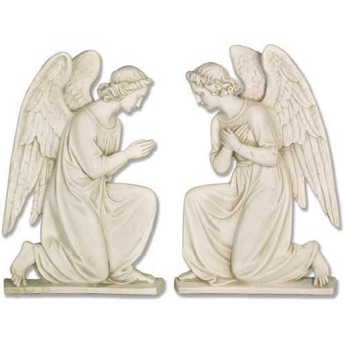 Kneeling angel wall decor in classical Renaissance style, featuring two ornate angels with detailed wings and folded hands.