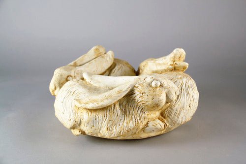 Rabbit Tale Outdoor/Indoor Statue - Bella Statues