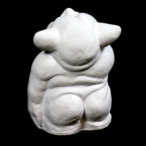 Picc A Dilly Nosestatue (15-Inch)
