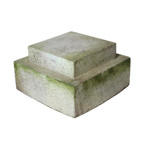Double Level Stand Outdoor Statue (9-Inch)