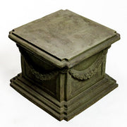Alessa B Outdoor Statue (16 - Inch) Side View