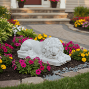 Chatsworth Lion Garden Statue (31-Inch)