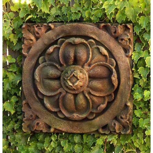 Clover Detail Outdoor Statue (18 - Inch) Side Angle