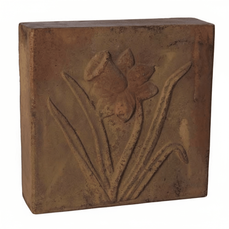 Daffodil Outdoor Statue (12 - Inch) Side View
