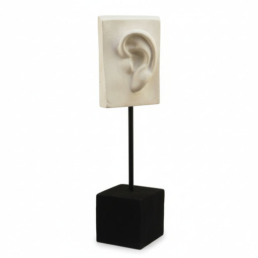 David Ear On Pole Statue (18-Inch)