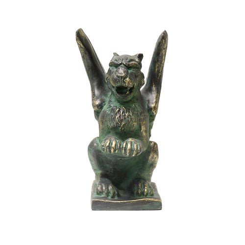 Defending Griffin Statue (10-Inch)