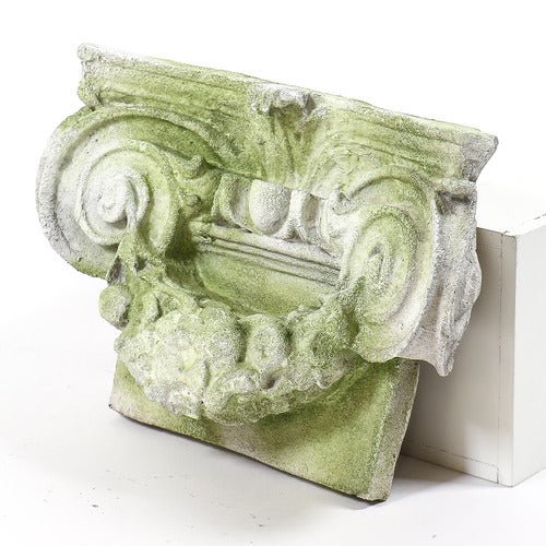 Della Robbia Outdoor Statue (12 - Inch) Side View