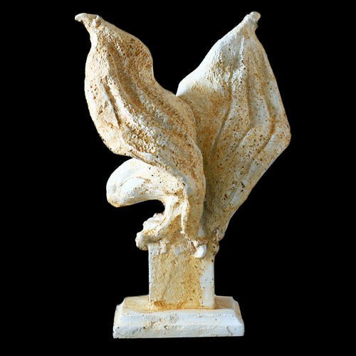 Draga Gargoyle Statue (9 - Inch) Different Angle