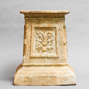 English Pedestal Statue (20 - Inch) Side Angle