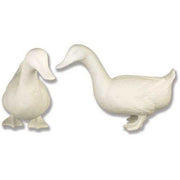 Farm Duck Garden Statue (12-Inch)