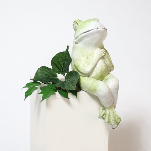 Frog Garden Statue (8 - Inch) Side View
