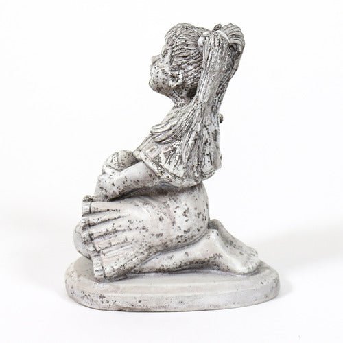 Ginas Birthdaystatue (9 - Inch)
