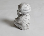 Gnome Sitting Statue (8 - Inch)