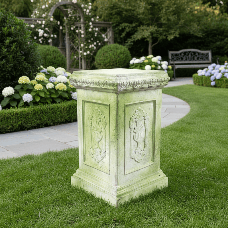 Grif Outdoor Statue (26 - Inch) Side Angle