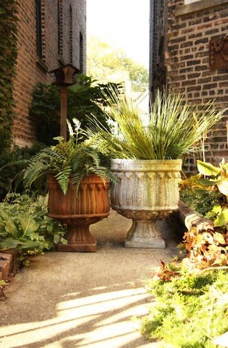 Henry Urn Outdoor (20 - Inch) Side Angle