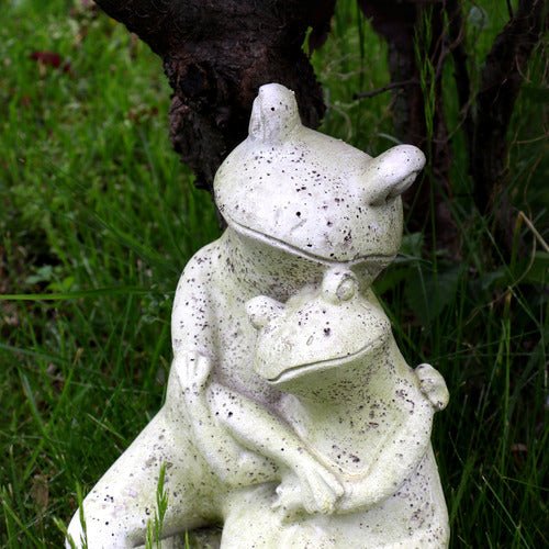 Love Frogs Statue (12 - Inch) Different Angle