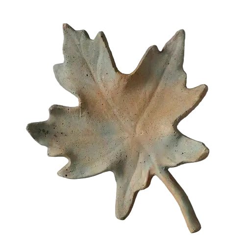 Maple Leaf Statue (14 - Inch) Side View