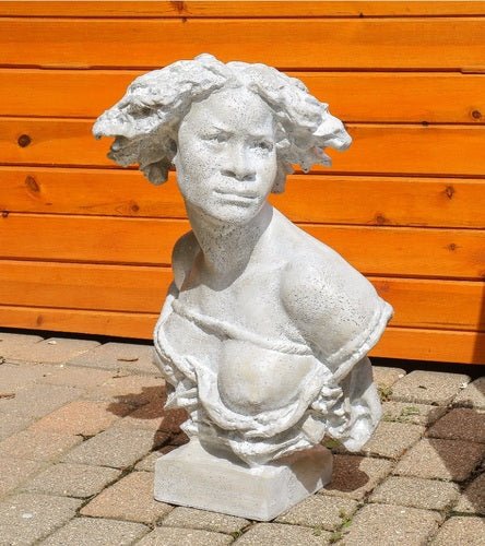 Negresse Captive (23 - Inch) Side Angle