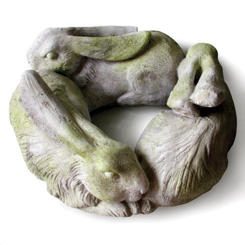 Rabbit Tale Statue (7.5 - Inch)