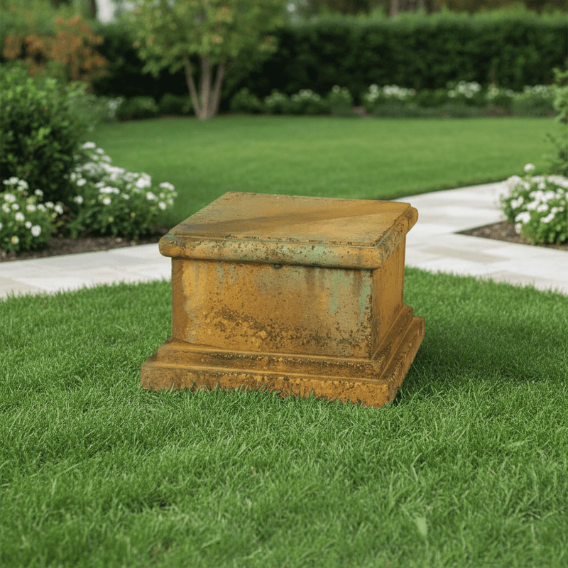Sella Riser Outdoor Statue (8 - Inch) Side Angle