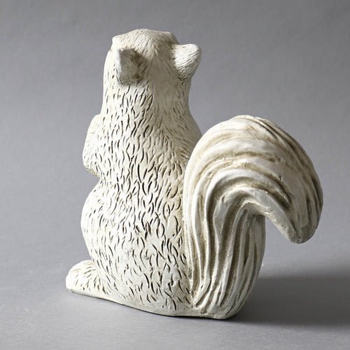 Squirrel Garden Statue (7.5-Inch)