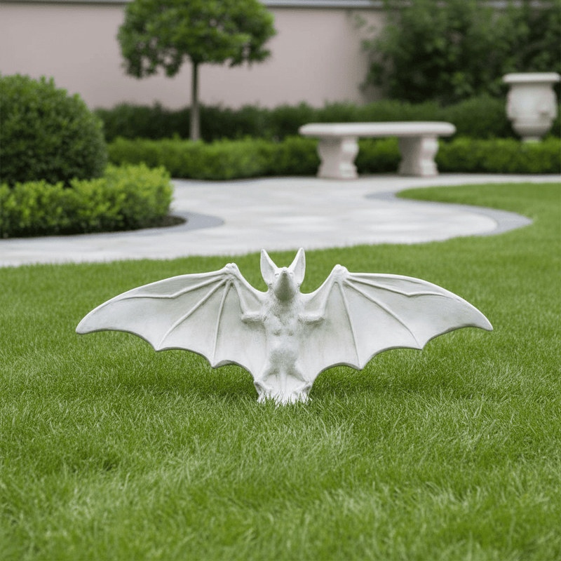 Vampire Bat Garden Statue (29-Inch)